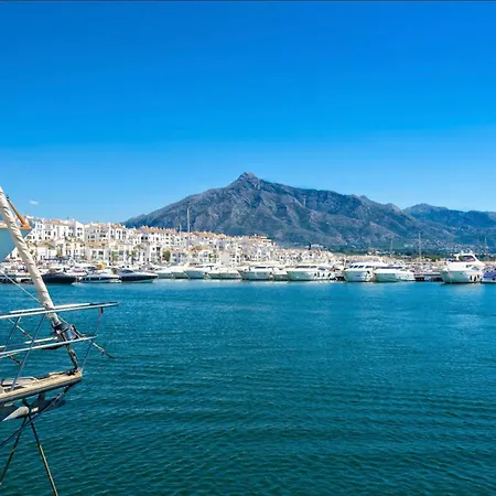 Cabopino, Mimosas * Μαρμπέλλα