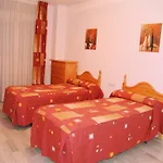 Cabopino, Mimosas Apartment *